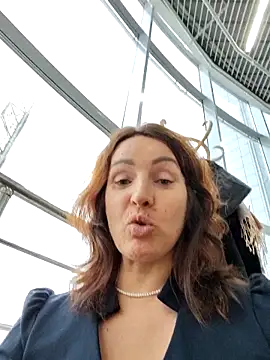 EvaXOAir online show from November 9, 7:15 am