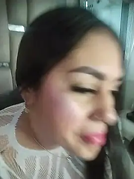 chelaqueen  online show from July 13, 7:25 pm