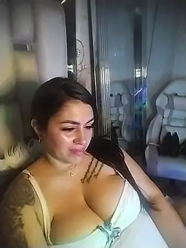 chelaqueen  online show from July 16, 2:05 am