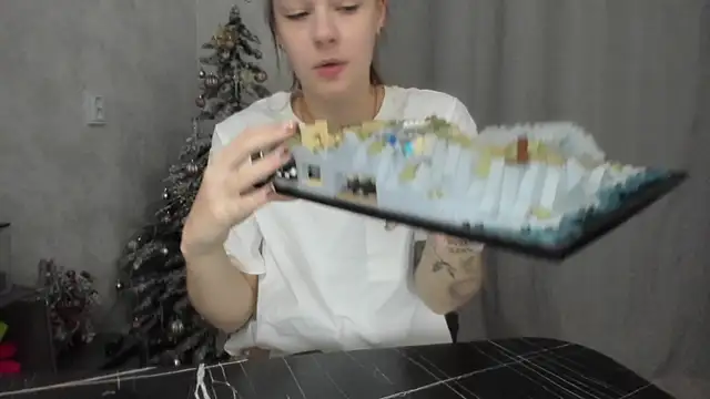 why again me online show from January 10, 7:51 pm