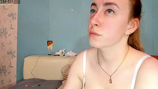 mimi nati online show from March 16, 8:13 pm