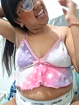 ZaidaWet online show from July 31, 12:06 pm