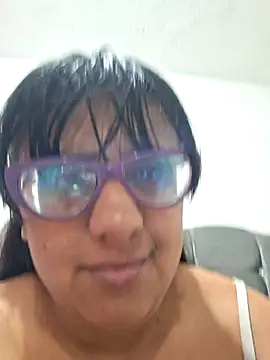 ZaidaWet online show from November 4, 11:48 am