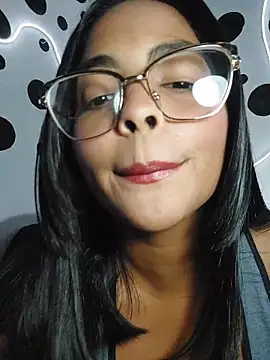 missmelissa  online show from June 21, 3:21 am