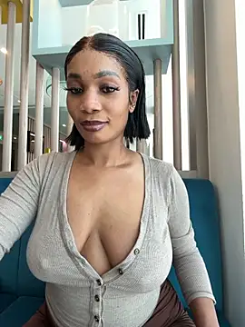   Nessa   online show from May 28, 11:41 am