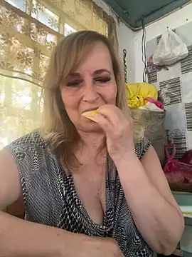 Irina2909xh online show from June 20, 8:40 am