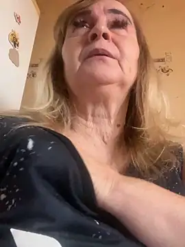 Irina2909xh online show from November 11, 8:11 am