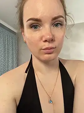 AngelaWhiti online show from June 13, 4:26 pm