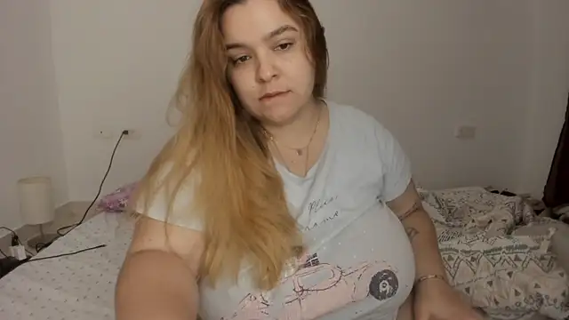 Blondylicious online show from October 21, 5:11 am