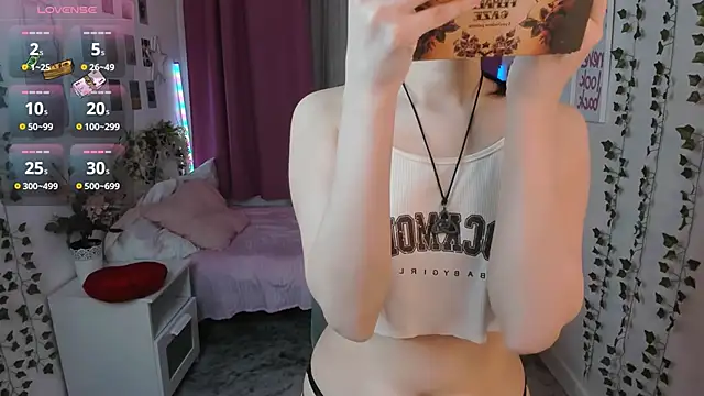 Alexa Lexi  online show from March 7, 10:55 am