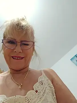 elacoquette online show from June 29, 2:29 am