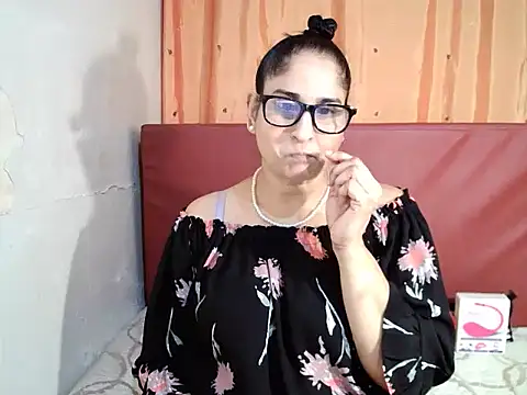 Indiankushy online show from March 16, 4:44 pm