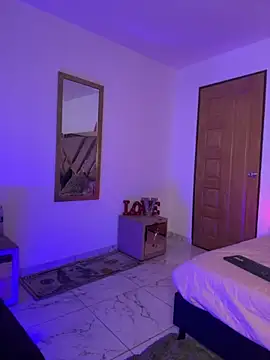 Victoria14  online show from July 31, 4:46 am