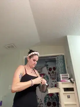 lolabunny9 online show from June 7, 5:09 pm