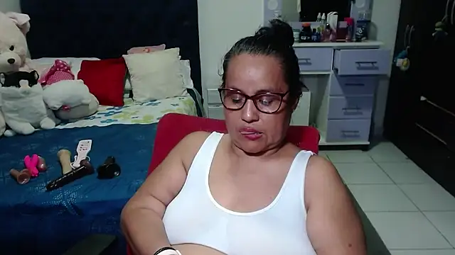 pervert mommy  online show from November 24, 2:41 pm