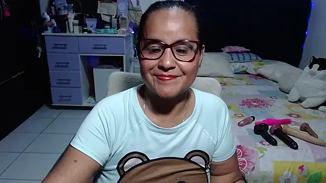 pervert mommy  online show from July 31, 10:16 am