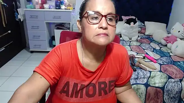 pervert mommy  online show from June 6, 10:43 am