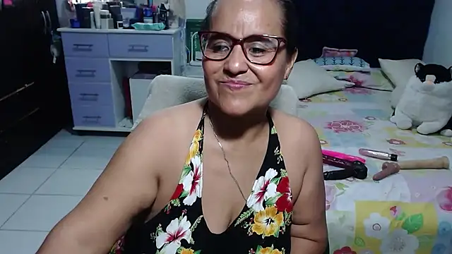 pervert mommy  online show from July 28, 12:48 pm
