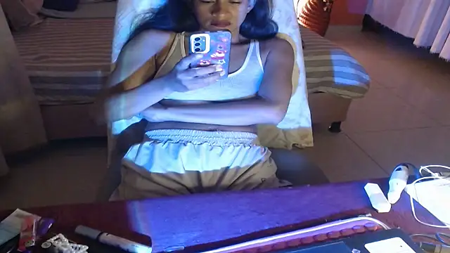 DAELAA online show from May 7, 3:33 am