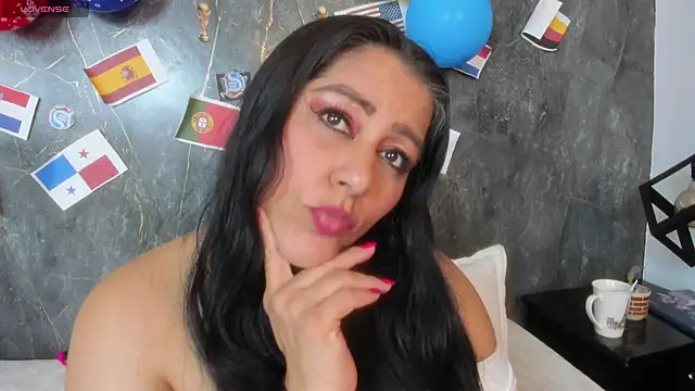 SexxyPamela online show from July 13, 8:09 pm