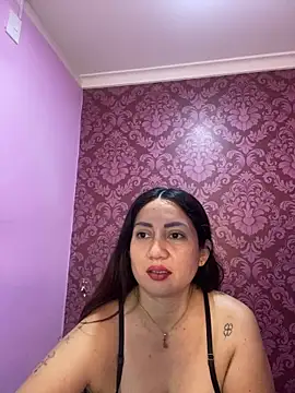 juliana diaz online show from December 14, 11:16 am