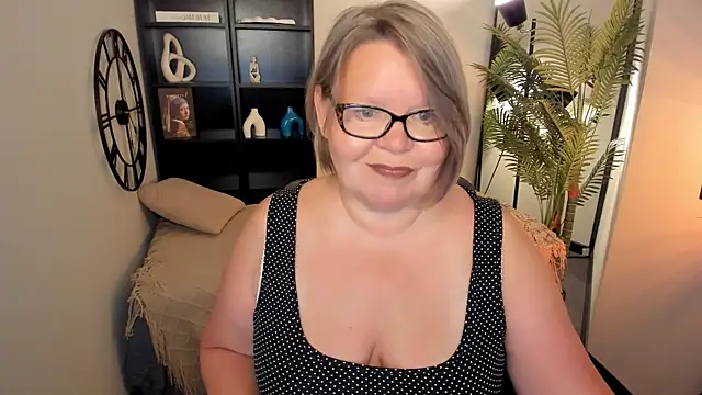 Shannonshine online show from August 4, 5:24 am