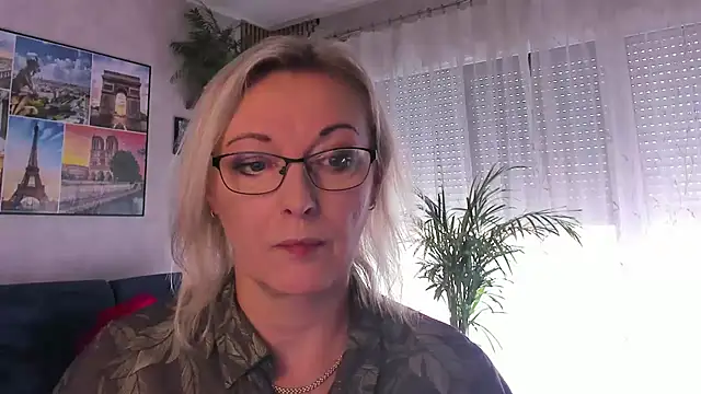 vanessa chat online show from July 14, 1:16 pm