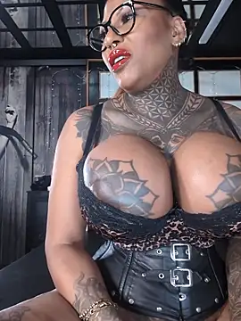 DarkDea online show from June 18, 10:53 am