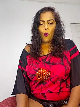 SexxyBumz4u online show from June 19, 11:14 am