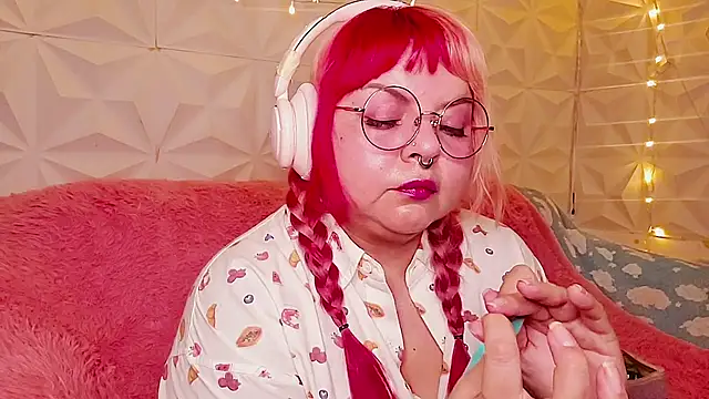 Satyn doll online show from July 8, 11:40 pm