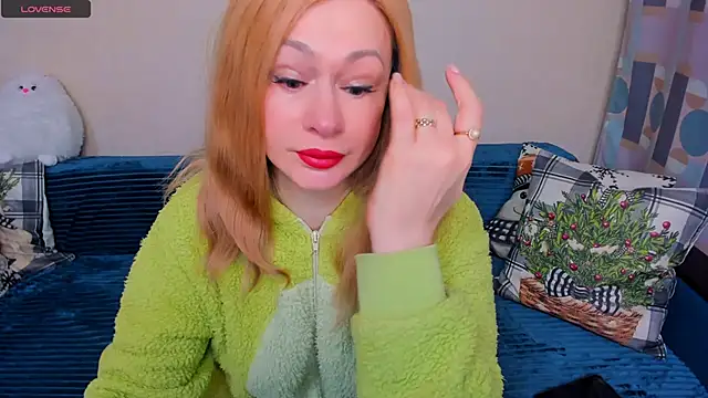 EllenMoore online show from February 8, 3:43 am