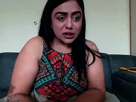 indianishkq7 online show from July 12, 1:23 pm