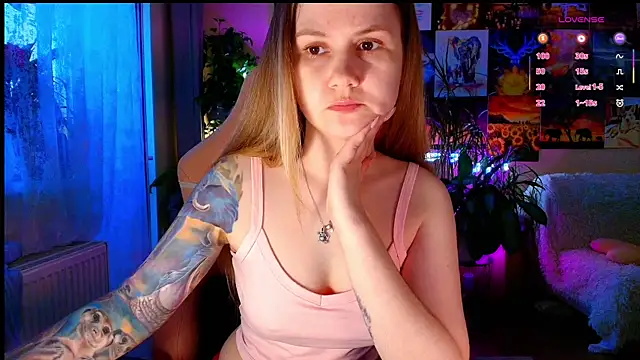 GoodWitch  online show from July 16, 5:56 am