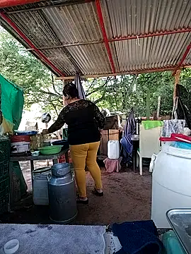 Brenda Berck  online show from March 1, 1:44 pm