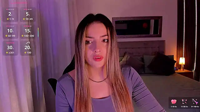 AmyWood online show from November 1, 2:32 pm