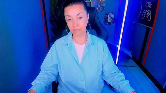 AnaMills online show from July 21, 10:49 am