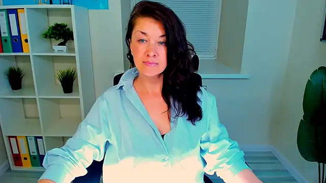 AnaMills online show from June 14, 2:24 am