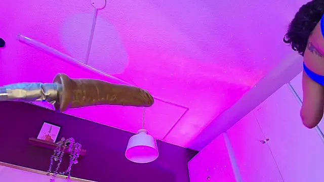 Inndrahot online show from September 18, 3:27 am