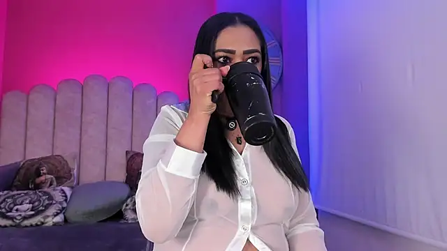 Inndrahot online show from July 23, 3:47 am