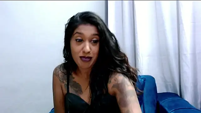 Lisaabrown  online show from May 6, 10:47 pm