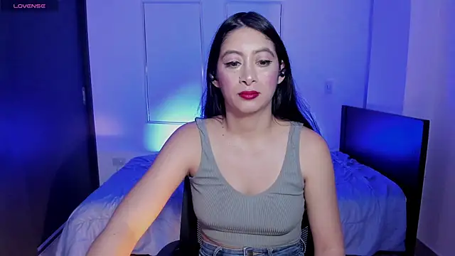 MeganWhite3 online show from July 17, 3:22 am