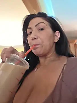 LittleMissEeve online show from July 8, 4:09 pm