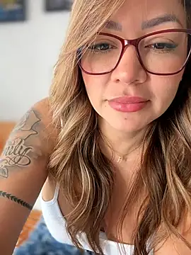DIANITA 1988 online show from June 14, 2:50 pm