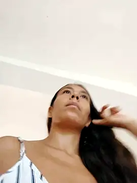 Luna-Natural online show from March 12, 2:31 pm