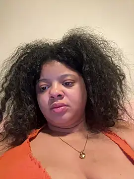 beautylovess online show from May 8, 5:27 pm