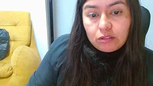 Ixchel Anaid online show from June 9, 10:09 pm