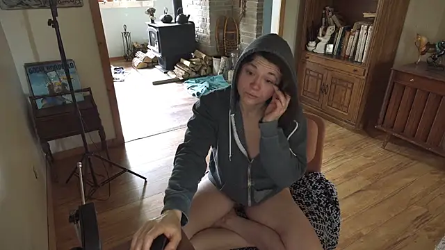 MarcyJones online show from November 22, 3:04 pm