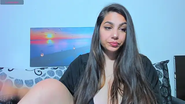 Emma Muller32 online show from July 15, 1:32 am