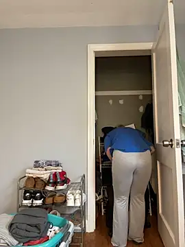 jaseyrae online show from June 6, 2:56 pm