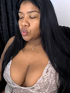 paola091 online show from February 4, 11:24 am